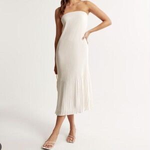 Abercrombie & Fitch Giselle Pleat Release Midi Dress - Medium